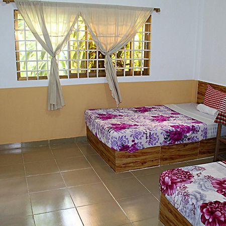 Garden Guesthouse Kampong Chhnang Ruang foto