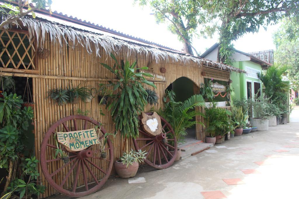 Garden Guesthouse Kampong Chhnang Bagian luar foto