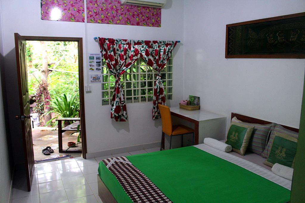 Garden Guesthouse Kampong Chhnang Ruang foto